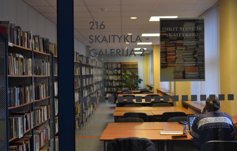 Kviečiame naudotis Galerija skaitykla - darbo kambariu