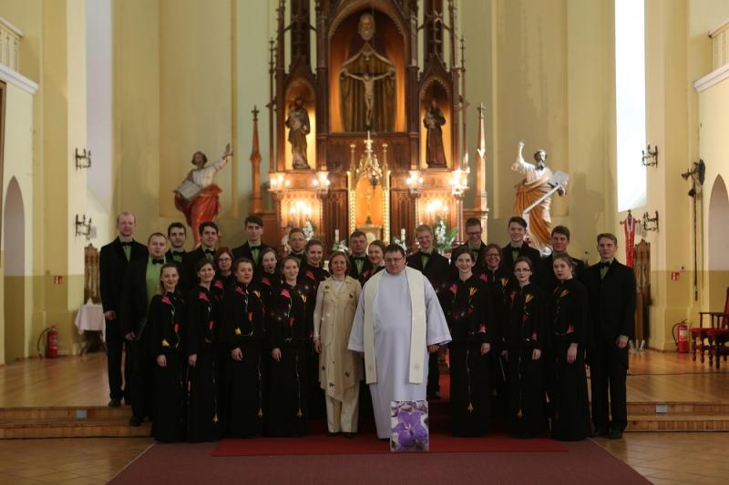 VGTU akademinis choras „Gabija“ koncertavo Jurbarko  Švč. Trejybės  bažnyčioje