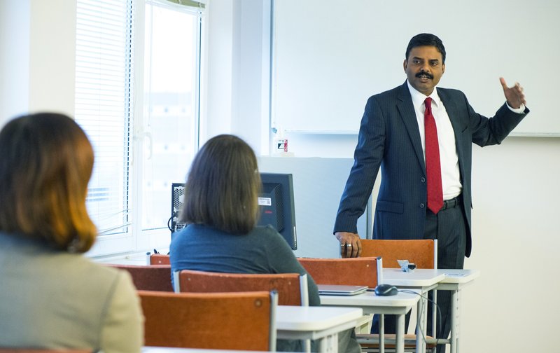 Verslo vadybos fakultete viešėjo profesorius Shailendra Kumar Rai iš Gurgaon vadybos instituto (Indija)