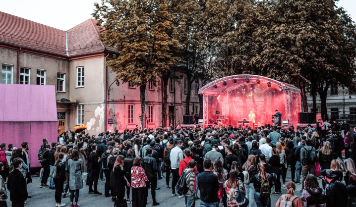 Renginių inžinerijos studijos: studentams, kurie sieja savo ateitį su visomis pramogų pasaulio sritimis