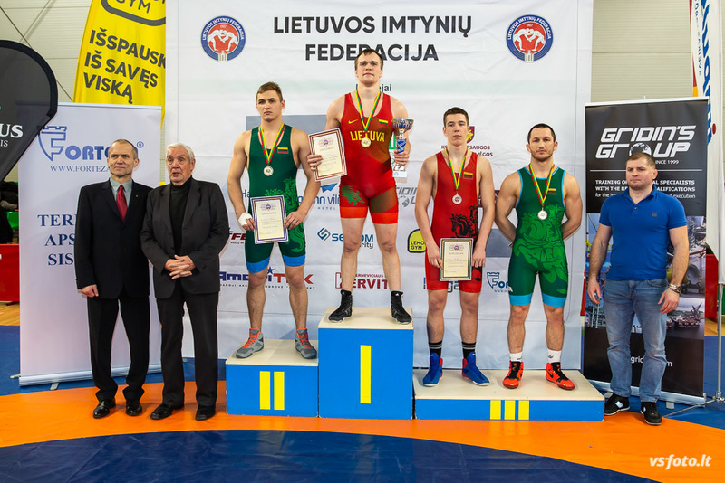 Lietuvos imtynių čempionate aukso medalį iškovojo VGTU studentas