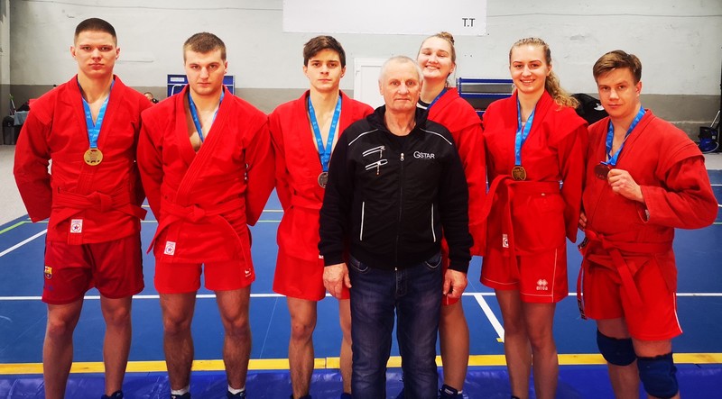 Vilniaus m. sambo imtynių čempionate iškovoti 6 medaliai