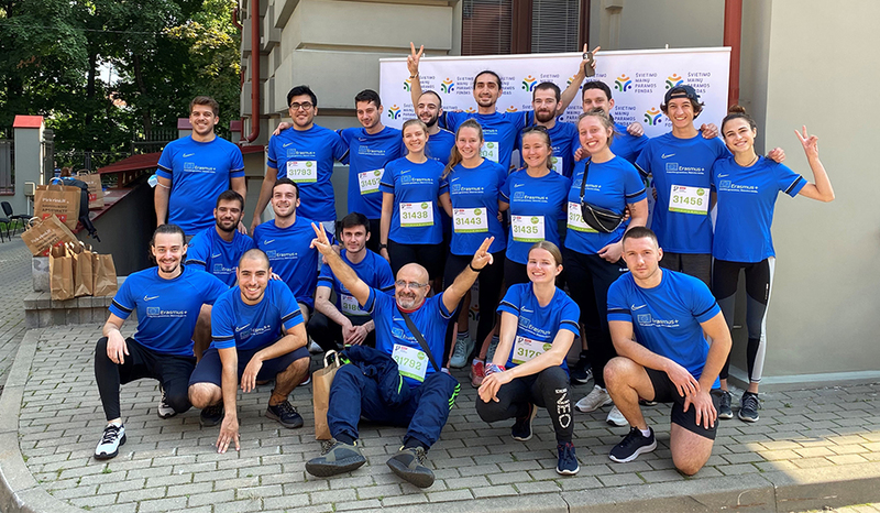 VILNIUS TECH Erasmus+ students joined the RIMI Vilnius Marathon