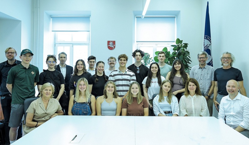 Empowering future architects and engineers: VILNIUS TECH – CAL POLY 2023 international engineering summer school kicks off